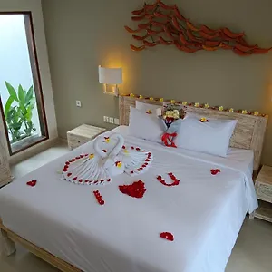 Kubu Garden Suites&villas Nusa Dua Pensión