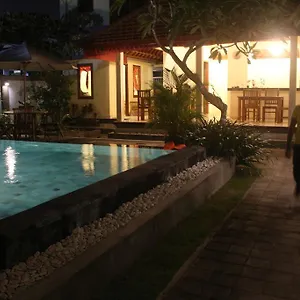 Puri Clinton Bali Habitación en casa particular